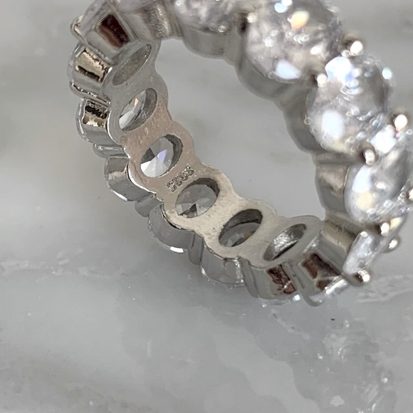 Oval Cut Eternity Wedding Band Ring Size 7 - Picture 3 of 5